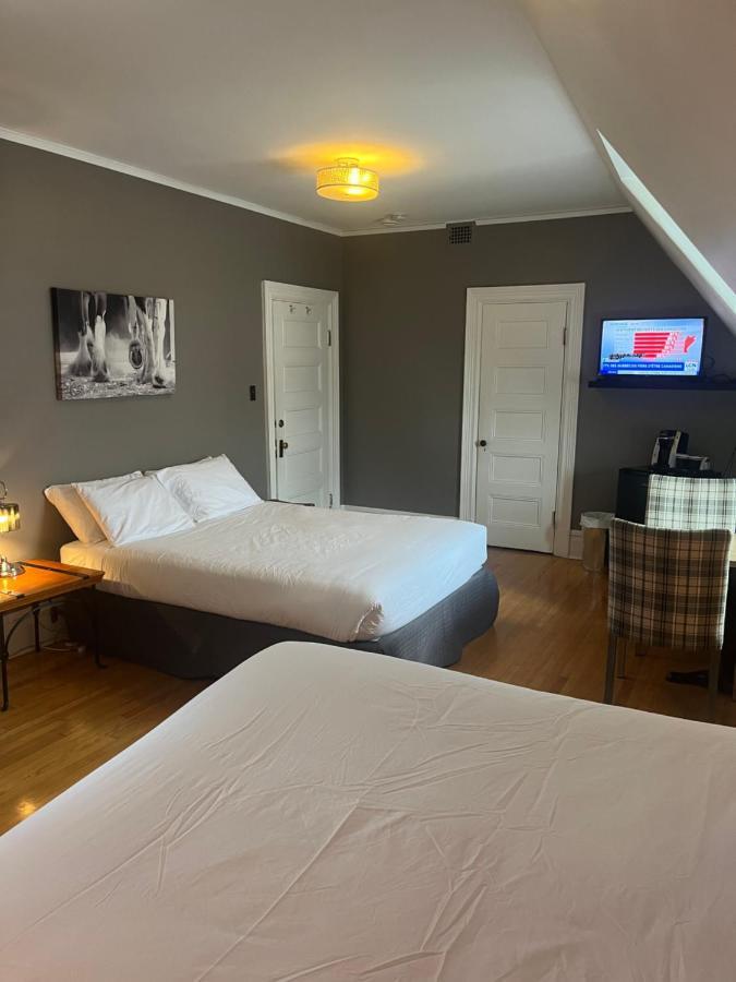 E-Hotel Des Grisons Квебек Екстериор снимка