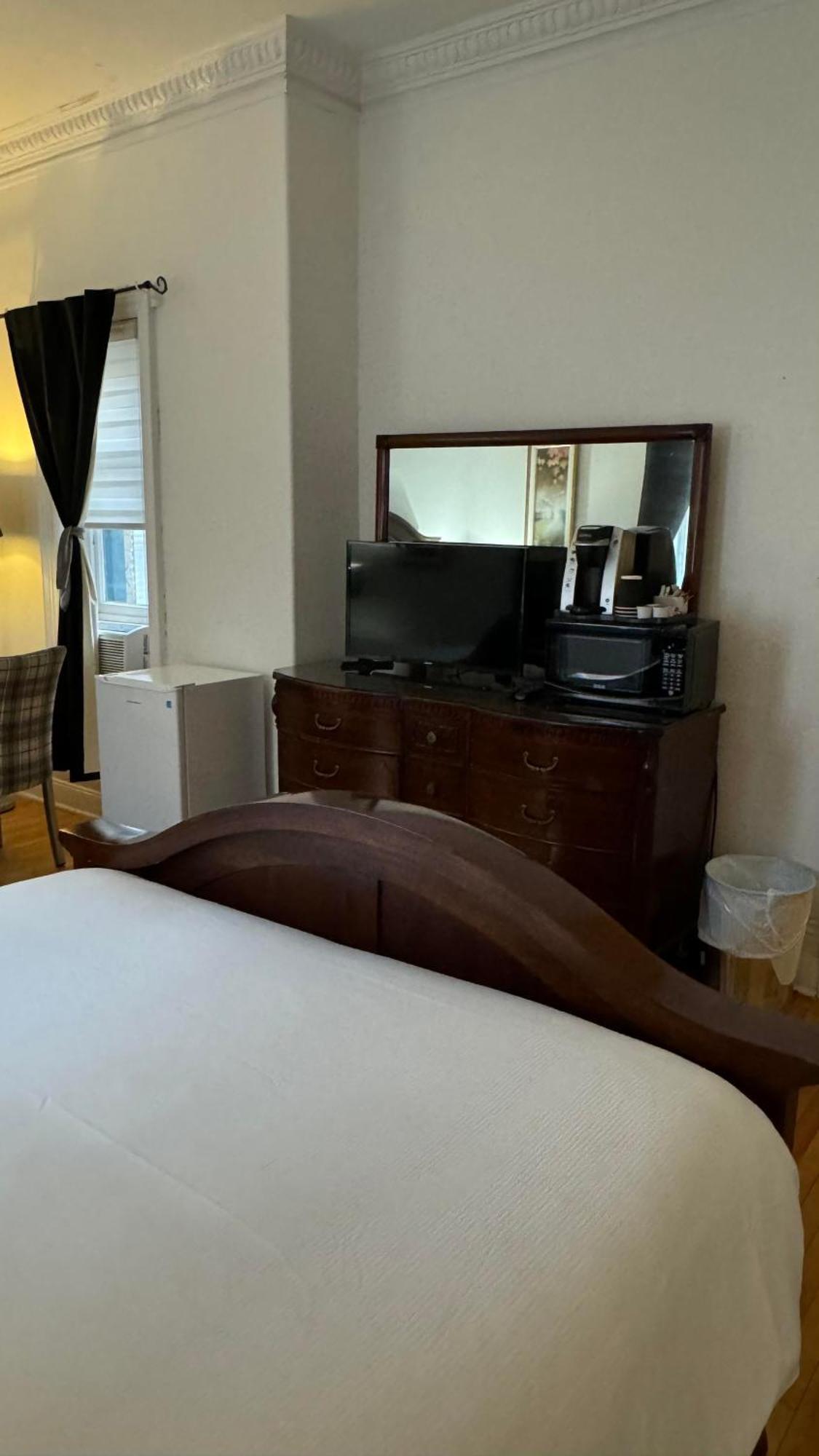 E-Hotel Des Grisons Квебек Екстериор снимка